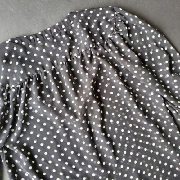 💍Lauren Conrad Polka dot Blouse - Picture 7 of 8